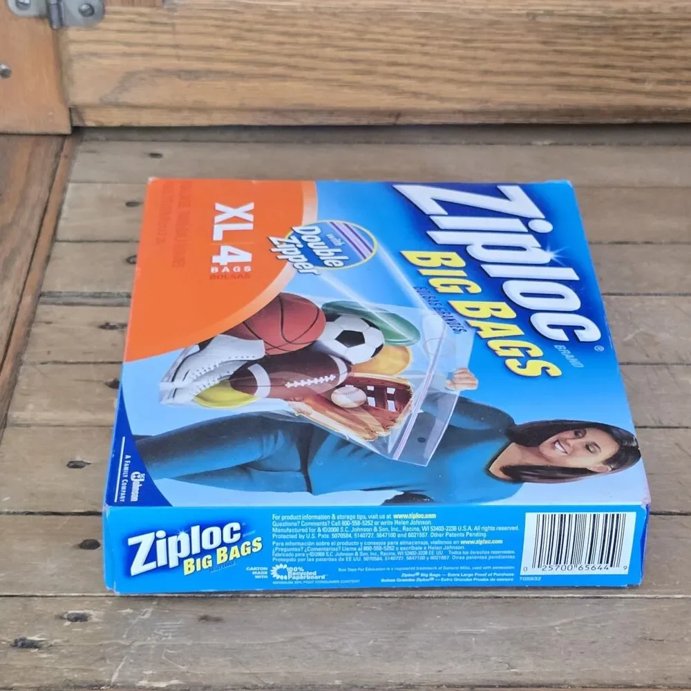 Ziploc Big Bag 4 XL 10 Gallon Double Zip Lock Bags 2ft x 1.7ft Storage Organizer